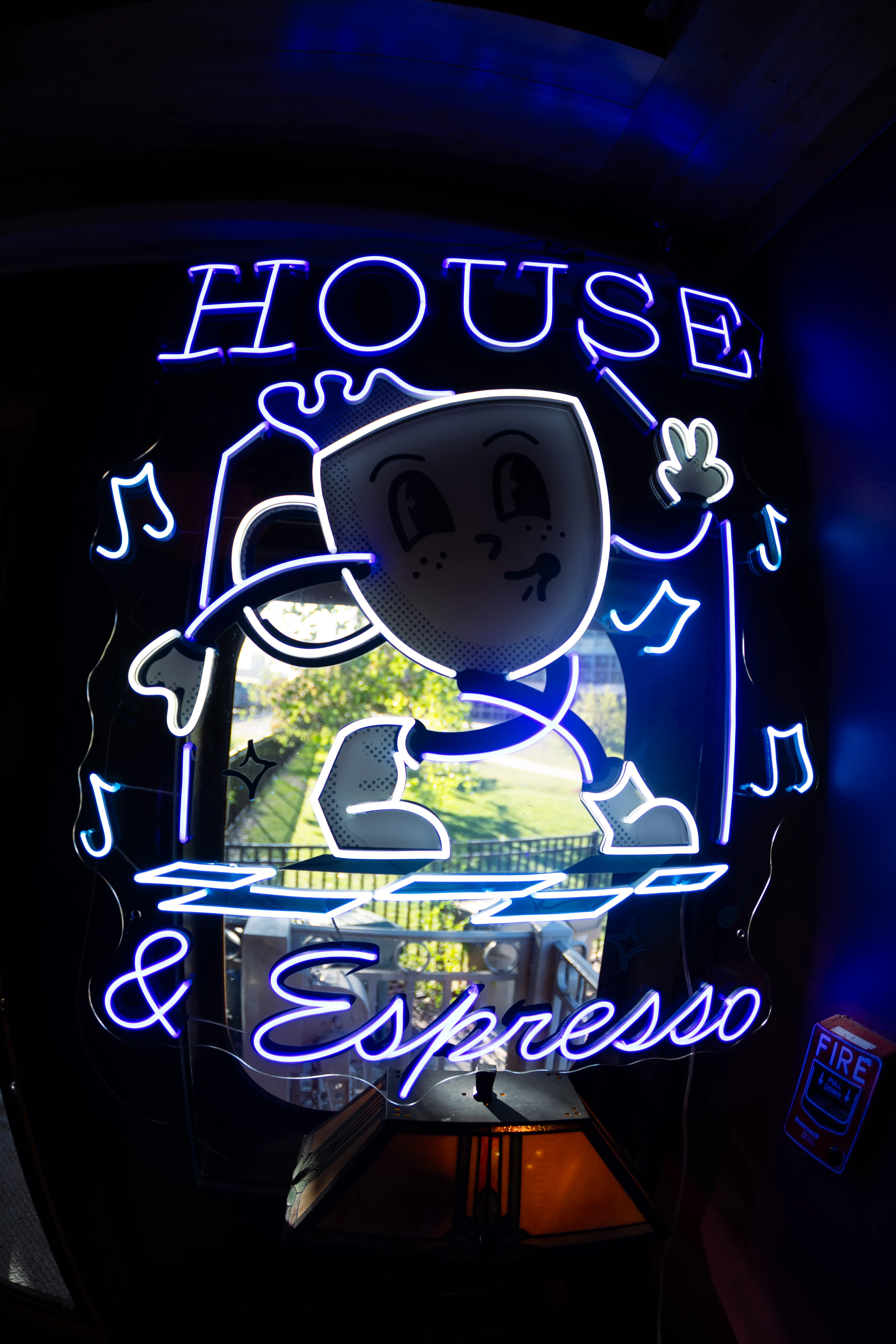 HOUSE & ESPRESSO — image 1